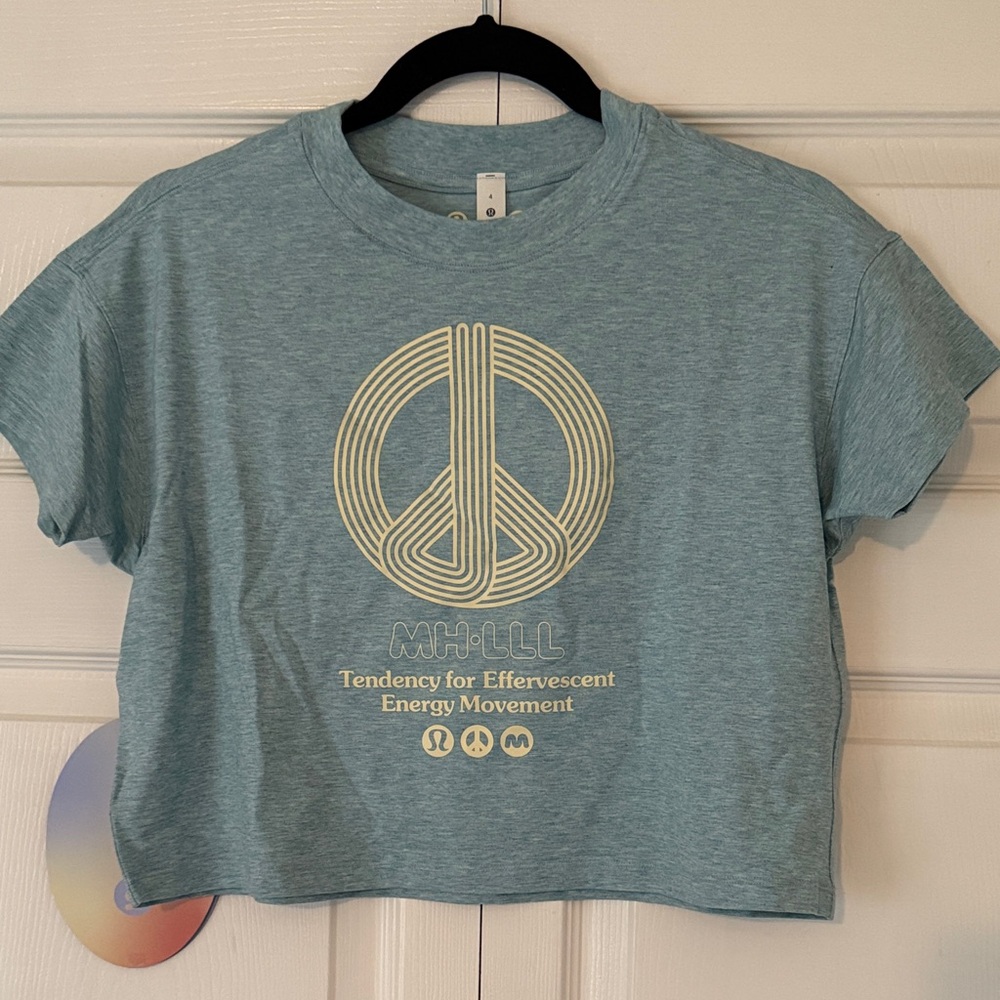 Mad happy lululemon cates tee